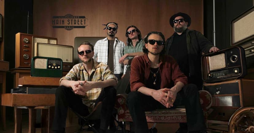 Simon Moholt & Pilgrim