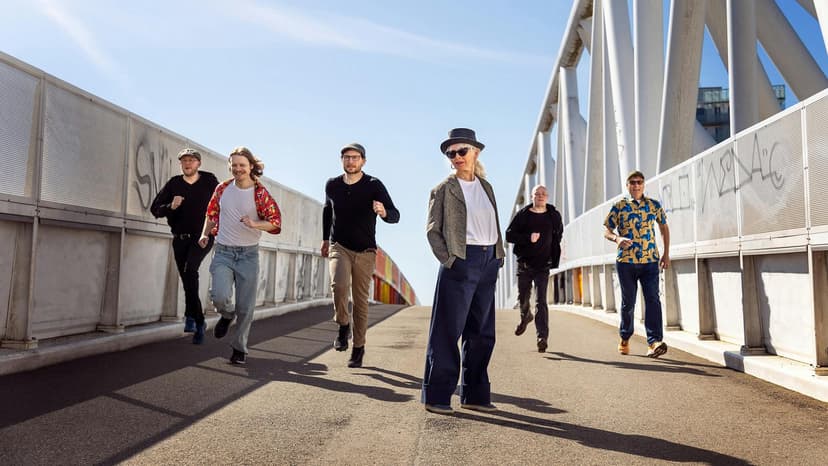 Lørdagsmatiné / Marit Sandvik & Nova Onda