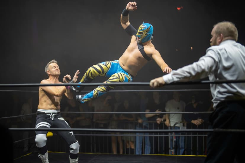 Wrrestlingshow med Norsk Elitewrestling