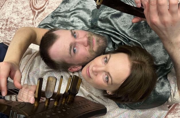 Tvillinglyrene - familieforestilling